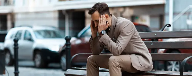 Castigo del silencio en el trabajo: ¿qué hacer cuando dejan de hablarte para presionarte?