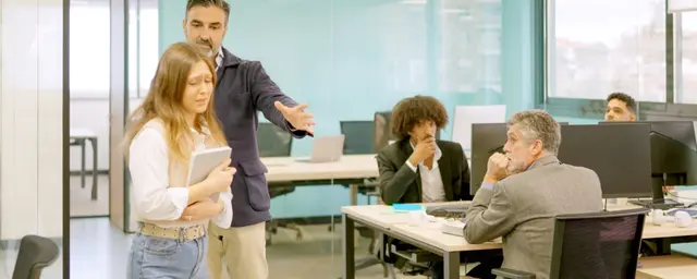 Entorno laboral hostil: cómo reconocerlo, protegerte y actuar